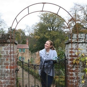 Harrod Vintage Wire Arch - Natural Rust