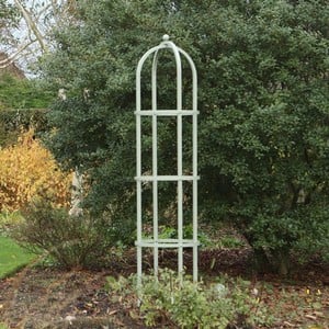 Harrod Steel Round Obelisks - Lichen Green