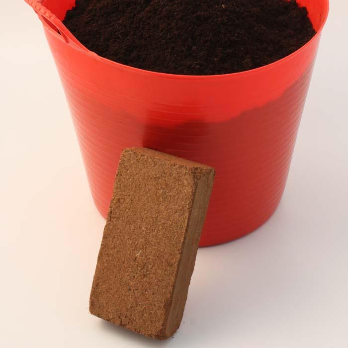 EcoCoir Bricks and Bale Harrod Horticultural (UK)