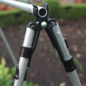 A frame Connector Clip 16mm