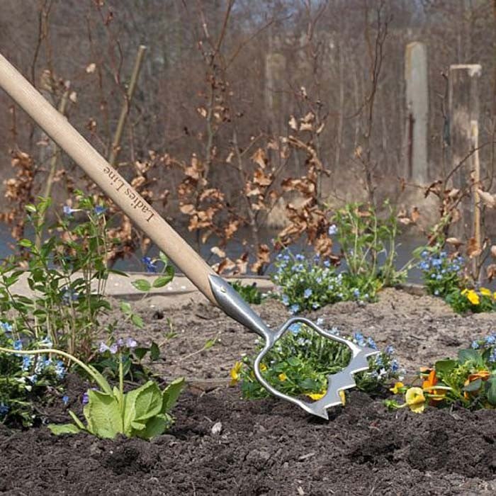 Sneeboer Royal Dutch Hoe - Harrod Horticultural