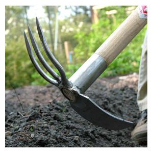 Sneeboer Long Handled Fork And Mattock