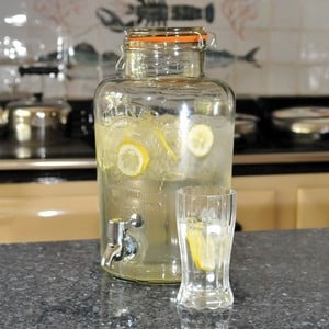 Kilner 8ltr Glass Clip Top Drinks Dispenser