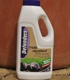 Defenders Mole Repellent Scatter Granules Defenders Mole Repellent Scatter Granules