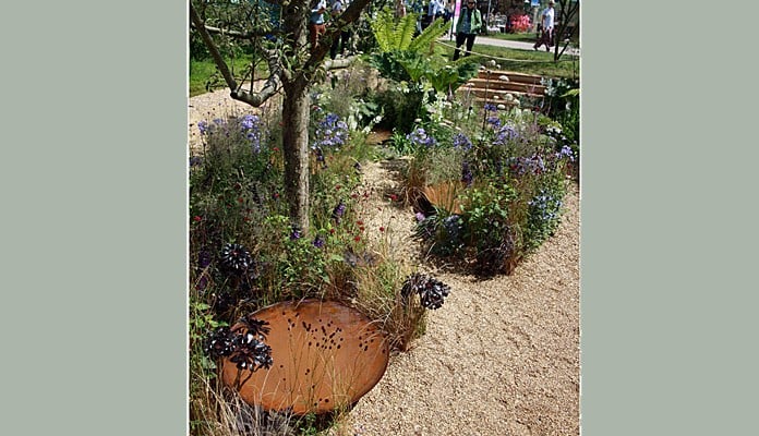 Bespoke Steel Water Bowl at RHS Hampton Court 2016 Bespoke Steel Water Bowl at RHS Hampton Court 2016