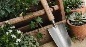 A Gardeners Christmas Gift Guide