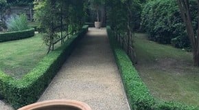 August photo shoot preparation.