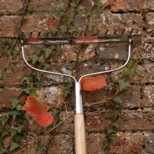 Burgon and Ball Ground Rake Burgon and Ball Ground Rake