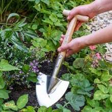 Burgon and Ball Short Handle Perennial Spade