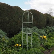 Harrod Grand Round Obelisk - Lichen Green