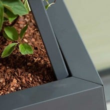 Harrod Obelisk Planter