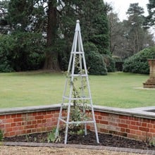 Harrod Steel Pyramid Obelisks - Silk Grey