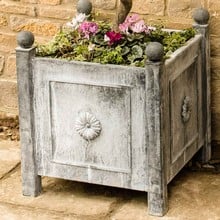 Harrod Traditional Steel Planters