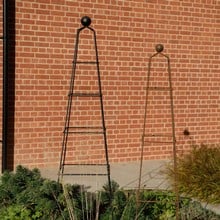 Harrod Vintage Pyramid Wire Obelisks