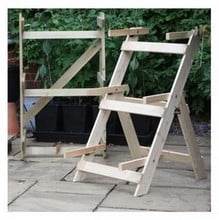 Lean-To Ladder Vegetable Garden