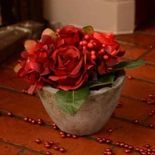 Mixed Red Flower Table Arrangement by Sia Mixed Red Flower Table Arrangement by Sia