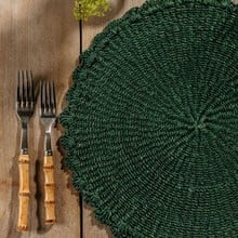 Scalloped Abaca Placemat - Juniper