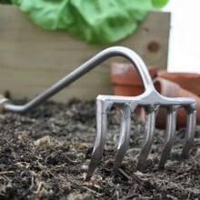 Sneeboer Hand Rake