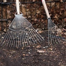 Sneeboer Leaf Rakes