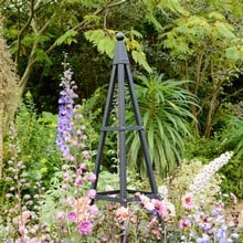 Steel Pyramid Obelisks - Matt Black