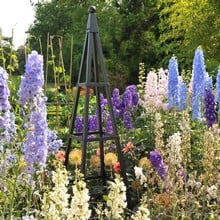 Steel Pyramid Obelisks - Matt Black