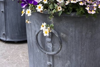 Southwold Round Planters