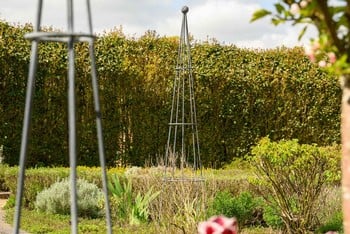 Southwold Wire Cone Obelisks