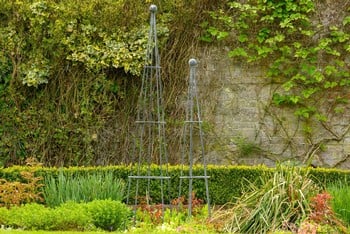 Southwold Wire Cone Obelisks