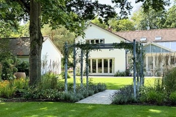 Traditional Single Hoop Arch