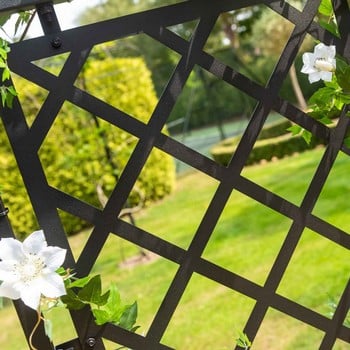 Ellipse Half Lattice Garden Arch