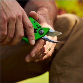 Felco 6 Secateurs - Power Green