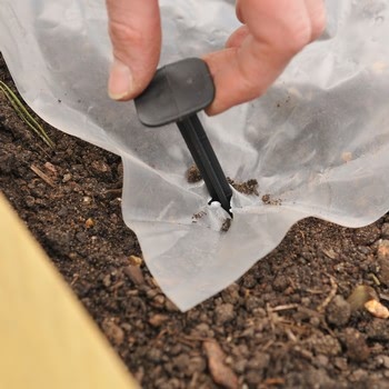 Fleece/Ground Cover Peg (20 Pack)