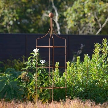 Harrod Vintage Square Wire Obelisks