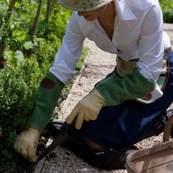 Heritage Waxed Cotton and Leather Kneeler Heritage Waxed Cotton and Leather Kneeler