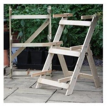 Lean-To Ladder Vegetable Garden