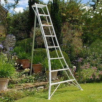 Niwaki Tripod Ladder