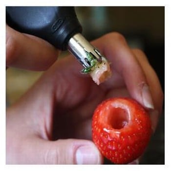 Oxo Good Grips Strawberry Huller