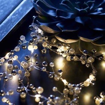 Pearly white/silver LED Garland with auto timer Pearly white/silver LED Garland with auto timer