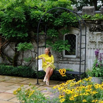 Roman Arch with Integral Bench Roman Arch with Integral Bench