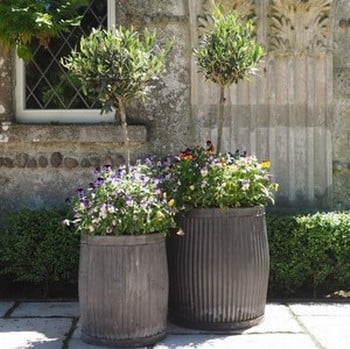 Set of 2 Ribbed Steel Planters