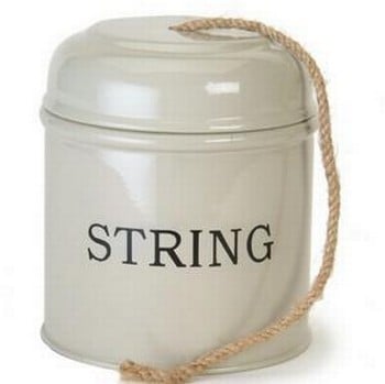 String Tin in Clay Colour