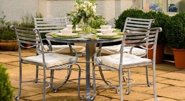 Southwold 1m Round Dining Table Sets