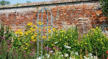 Southwold Round Steel Obelisk