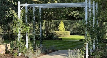 Traditional Single Hoop Arch