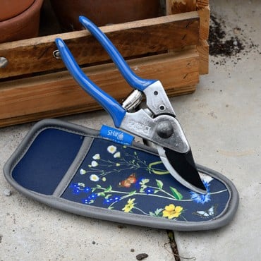 British Meadow Pruner and Holster Set British Meadow Pruner and Holster Set