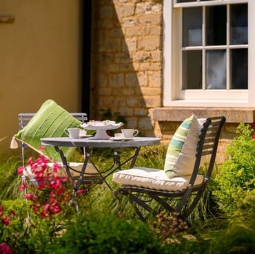 Darsham Bistro Table Set &amp; 2 Chairs (Design B) - Hand Etched