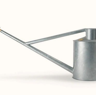 Haws Warley Fall Galvanised Watering Can (9 Litre) Haws Warley Fall Galvanised Watering Can (9 Litre)