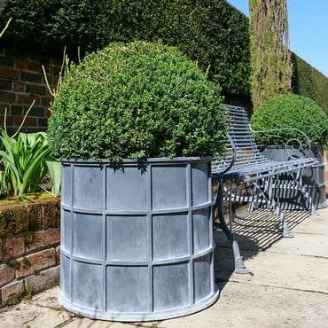 Sienna Round Steel Planters