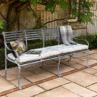 Southwold Garden Bench 4 Seater (with back) Southwold Garden Bench 4 Seater (with back)