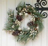 Christmas Garlands and Wreaths Christmas Garlands and Wreaths